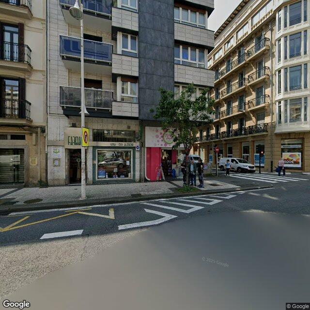 Street view near Teresa María García De Alzuru in Donostia / San Sebastián