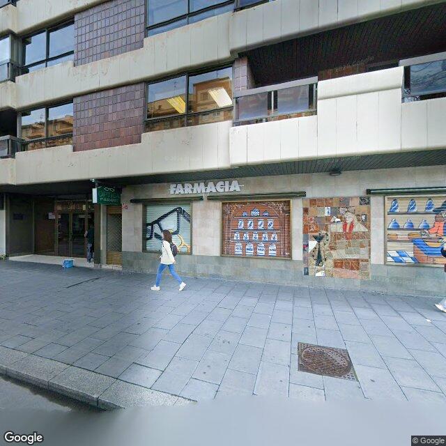 Street view near Vinuesa Canals, Arturo in Zaragoza