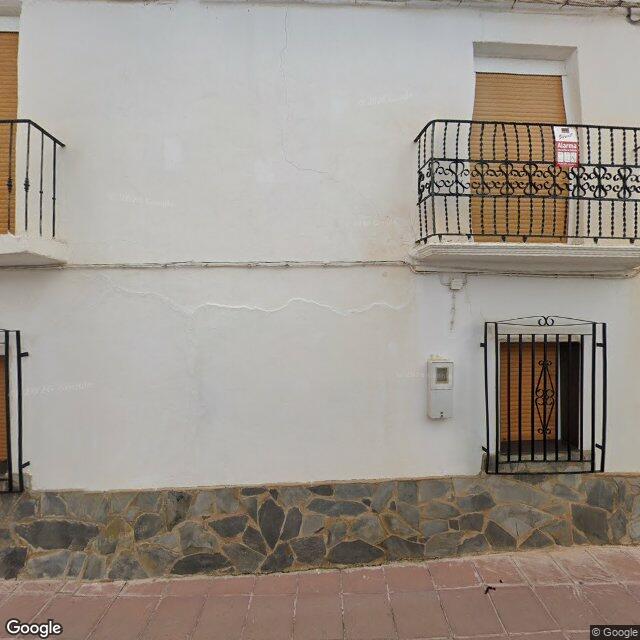 Street view near Virtudes Eulalia López Justicia in Albuñán