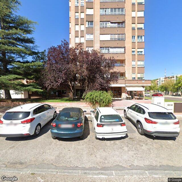 Street view near Zuhair Abder Razzak El Asi in Valladolid